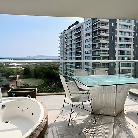 2 Dormitorios Jacuzzi Y Vista Mar. Frente A Playa Cartagena Esterno foto